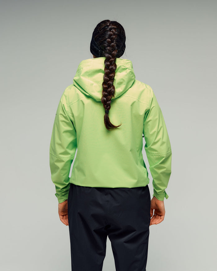 b0476_own_trailhead_stretch_2_5_litre_womens_rain_jacket_e_1774914080000