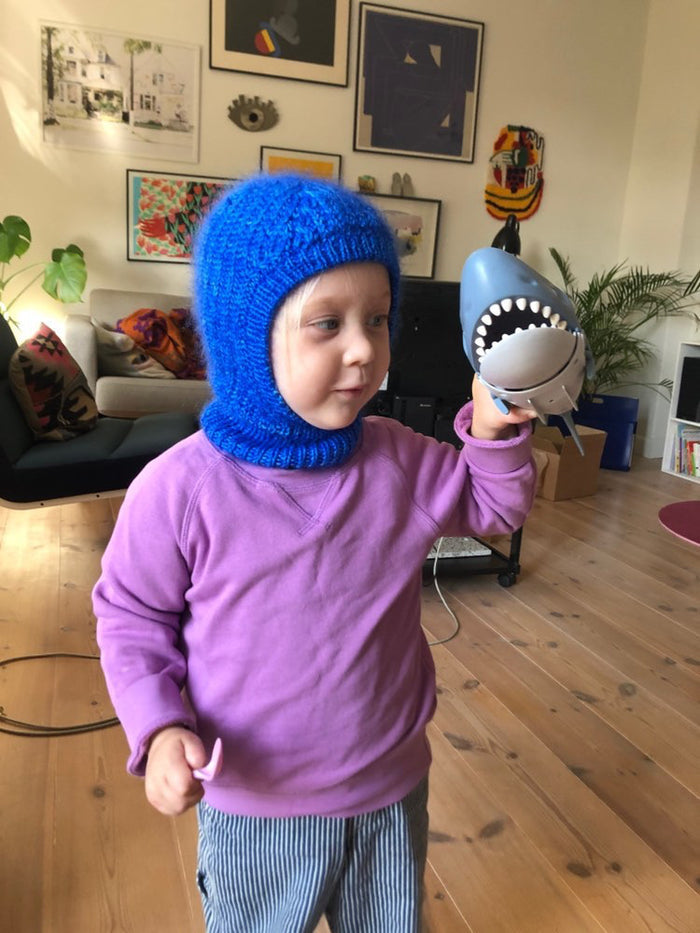 Wonderland Balaclava Kid Strikkeopskrift